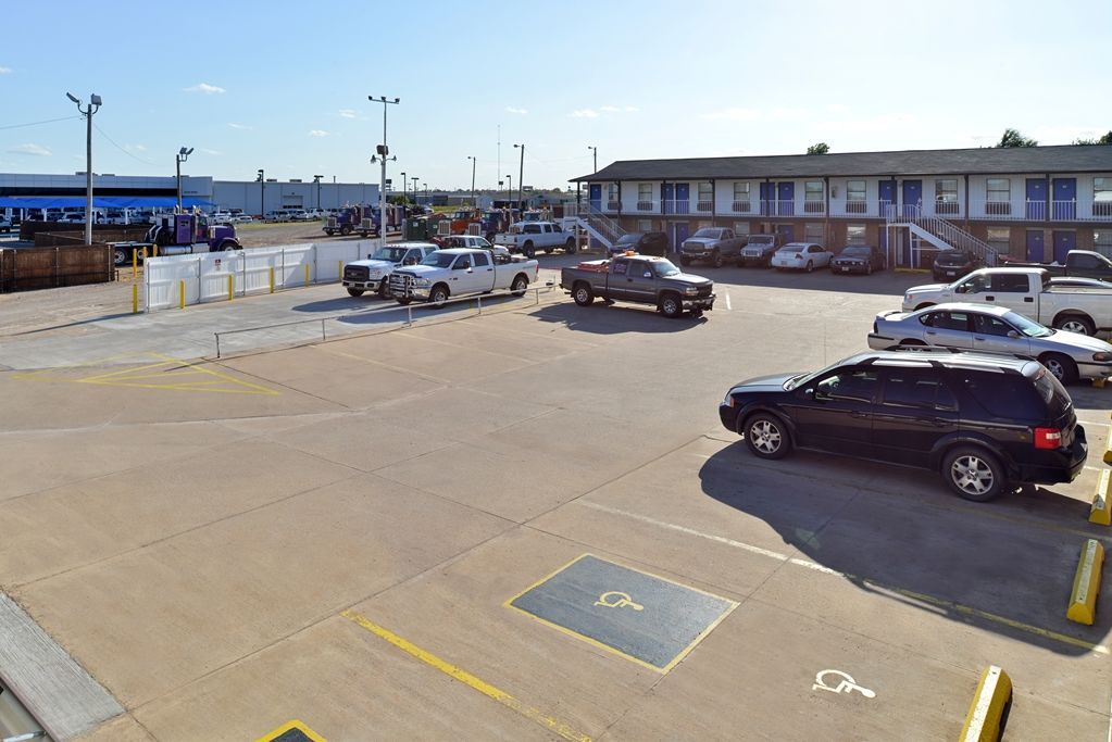 Americas Best Value Inn El Reno 시설 사진