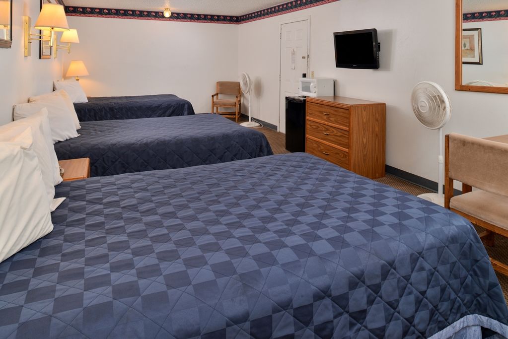Americas Best Value Inn El Reno 객실 사진